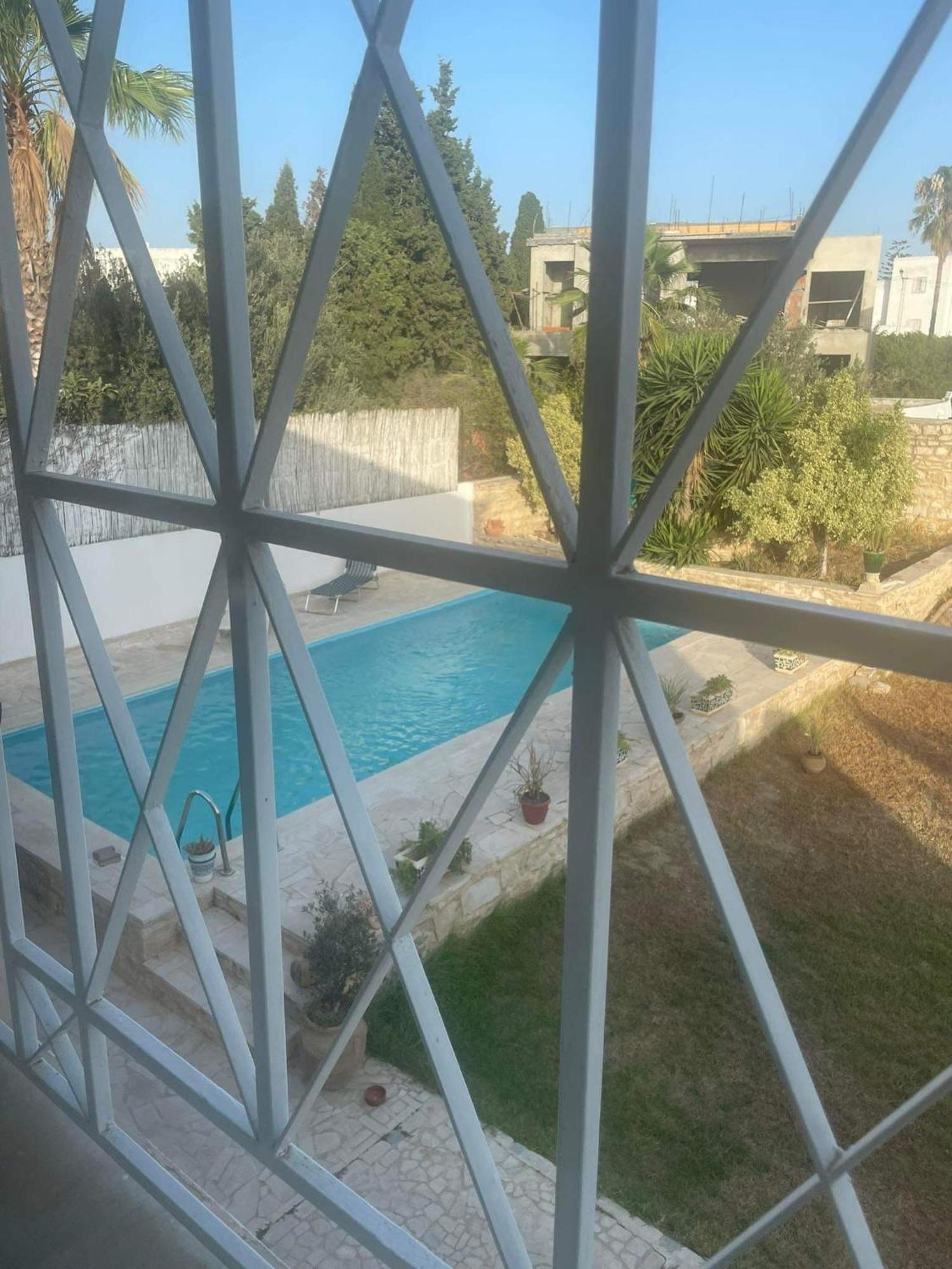 La Maison Les Pins Chambre D'Hote Chez L'Habitant La Marsa Esterno foto